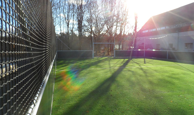 Fußball-Kleinspielfeld Margarete-Schütte-Lihotzky-Straße