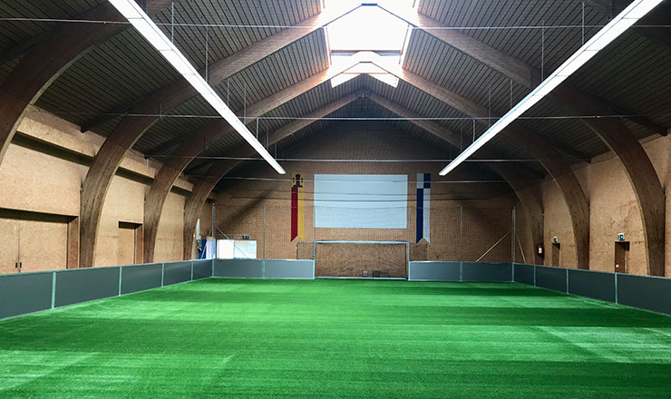 Indoor-Soccerfield in der Mehrzweckhalle Ebnet